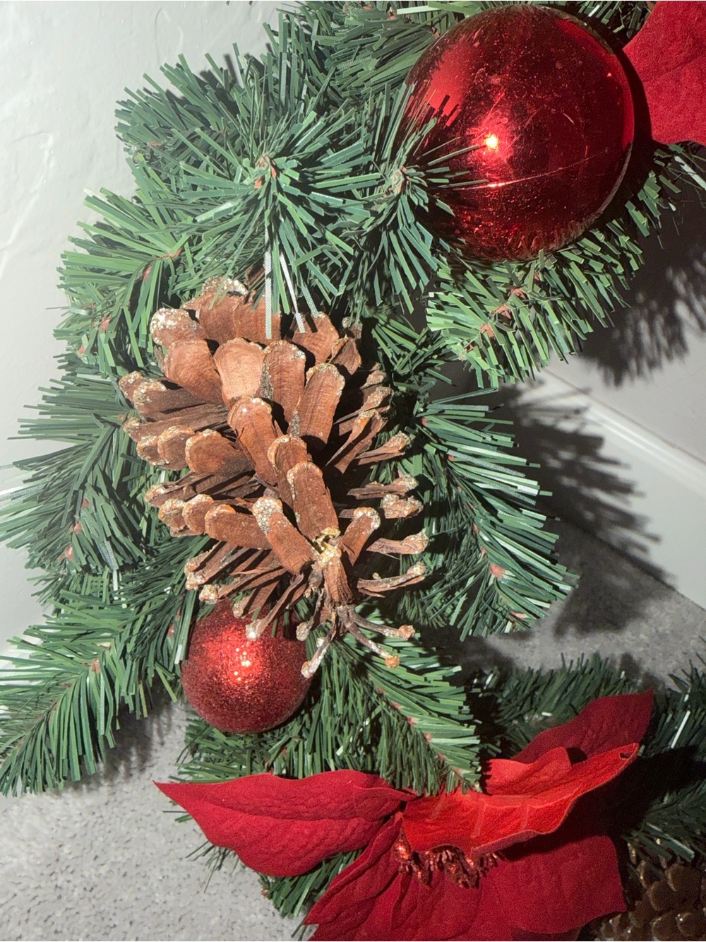 Festive Red Poinsettia Christmas Wreath - Picture 9 of 16